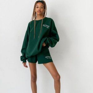 Green crewneck